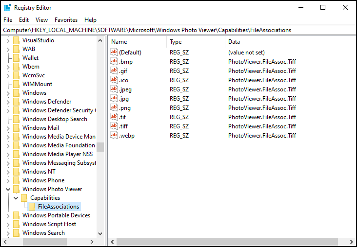 FileAssociations en el Editor del Registro de Windows