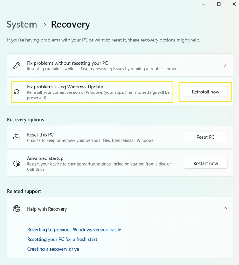 Ventana Recuperación: sección Solucionar problemas con Windows Update y botón Reinstalar ahora